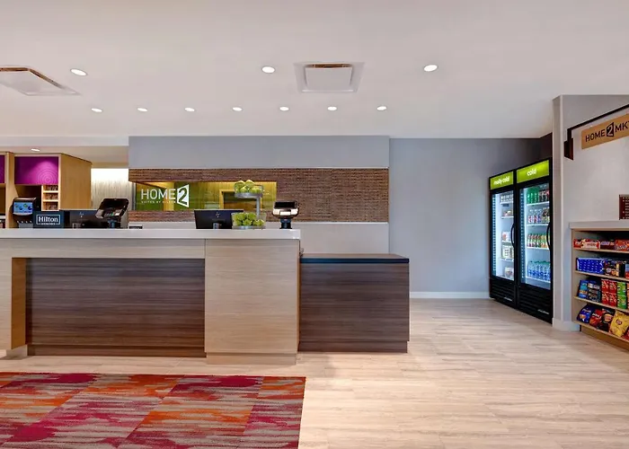 Hotel Home2 By Hilton Chicago