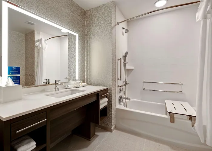 Hotel Home2 By Hilton Chicago Lincolnshire